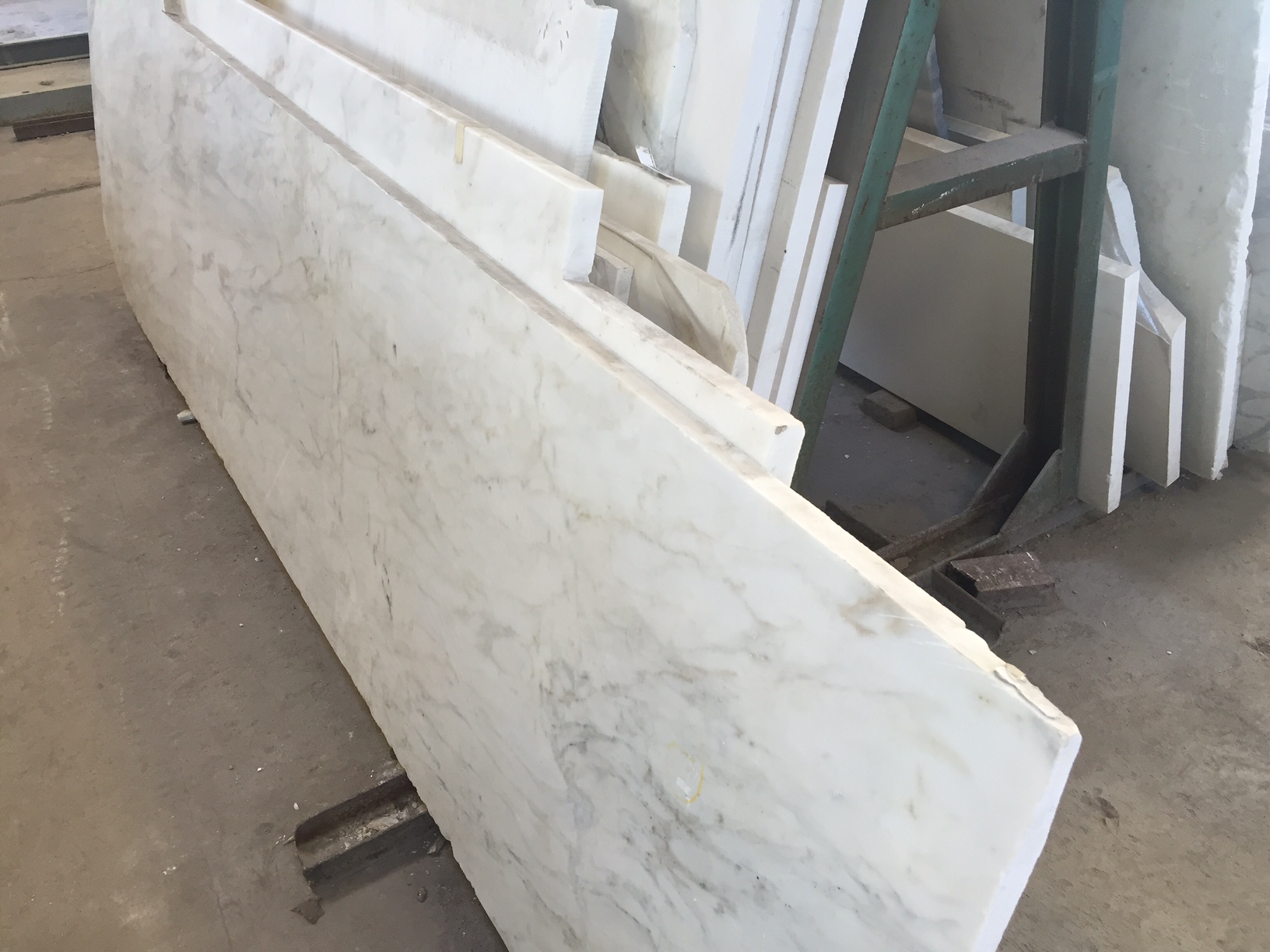 Stone City End of Summer Remnant Sale