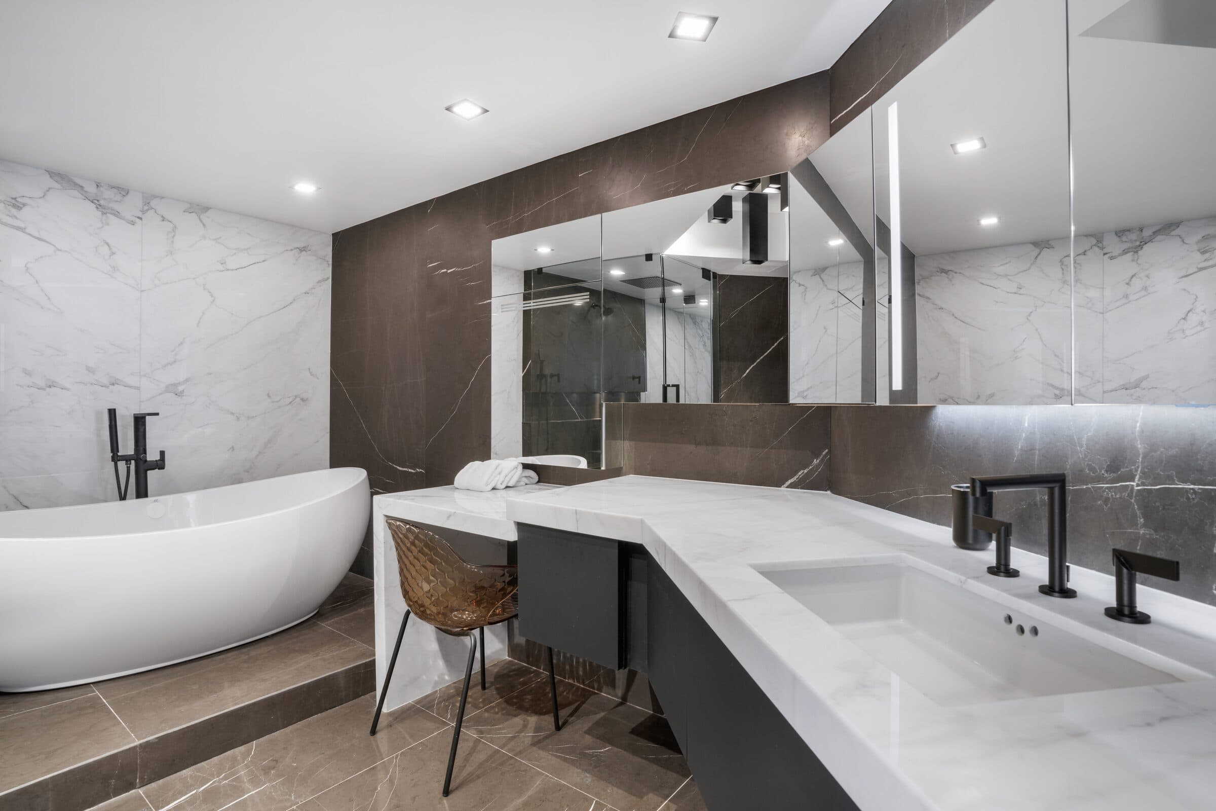 Giotta Quartzite Kitchen — Photo 4