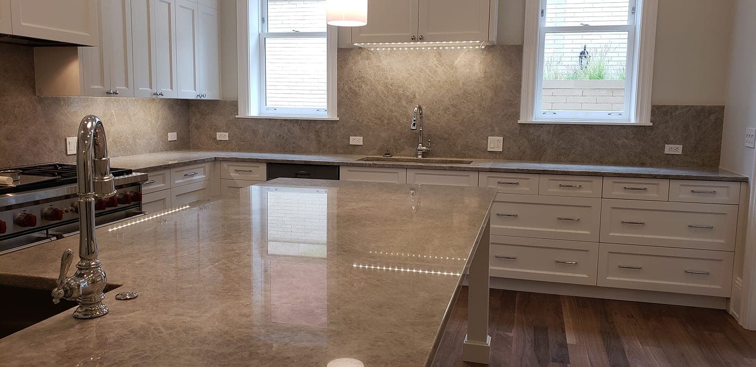 Gold Coast Townhome — Photo 2