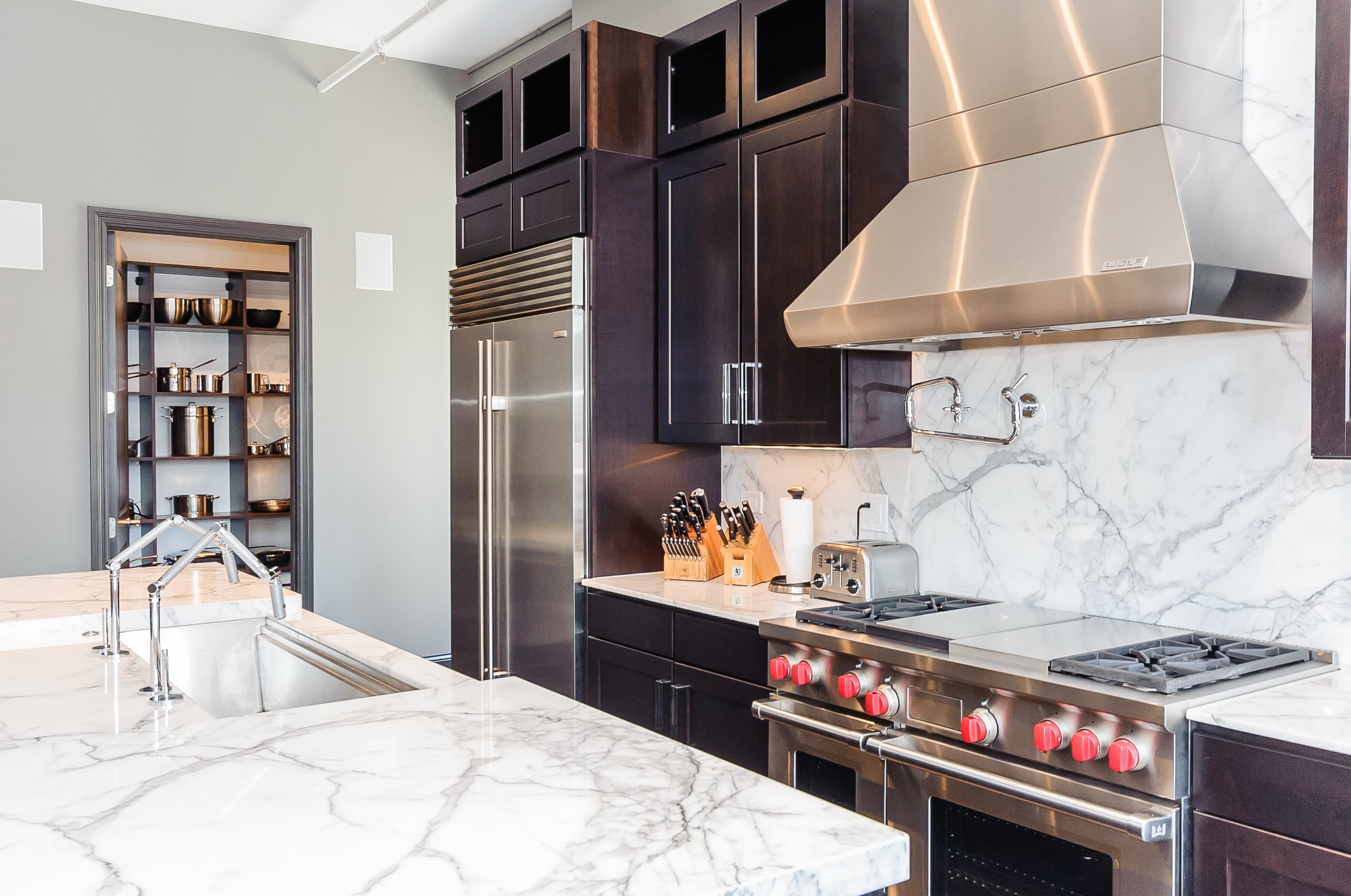 Modern Loft — Photo 1